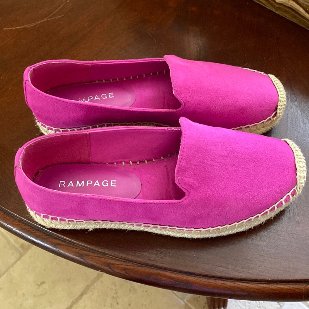 Perfect condition size 6